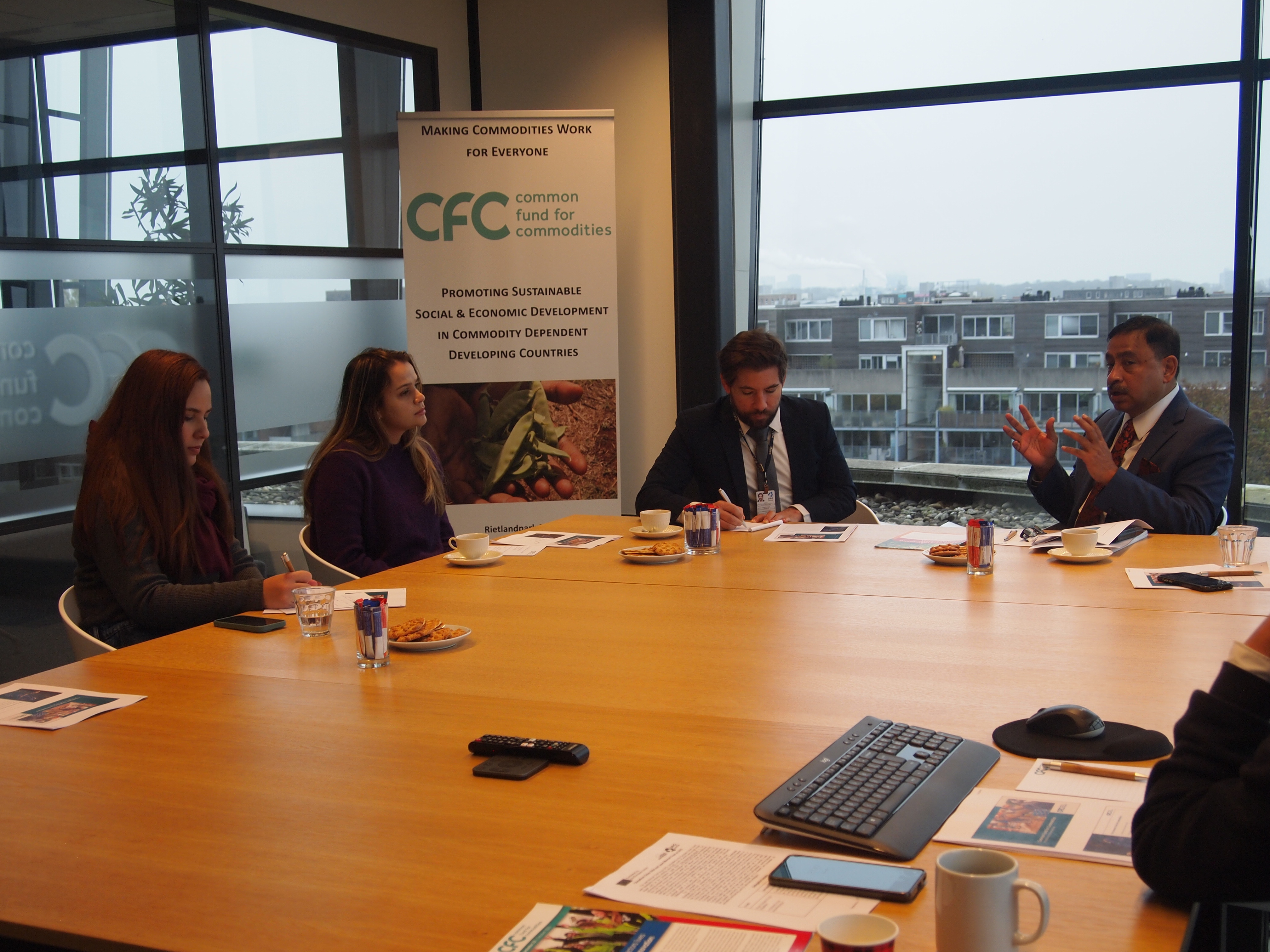 From the right:  Ambassador Sheikh Mohammed Belal, Managing Director of the CFC; Prof. Dr. Diego Trindade d'Ávila Magalhães, Assistant Professor of International Relations at UFG; and two members of the delegation